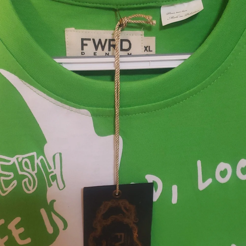 FWRD Denim - Picture 2 of 3